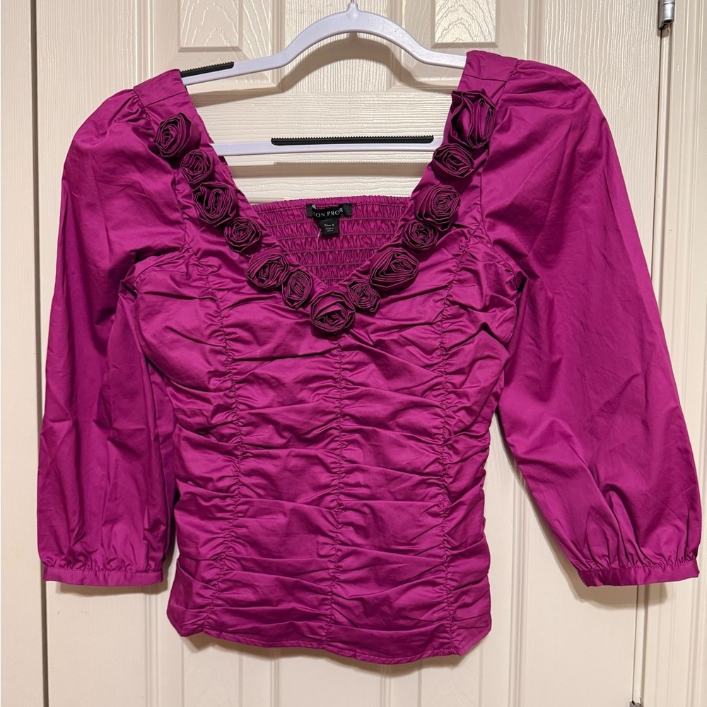 • Boston Proper • Rosette Ruched Poplin Blouse • - Picture 7 of 9